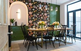 Casa Craven By Casa Del Artista, 4 Bedroom Designer Home